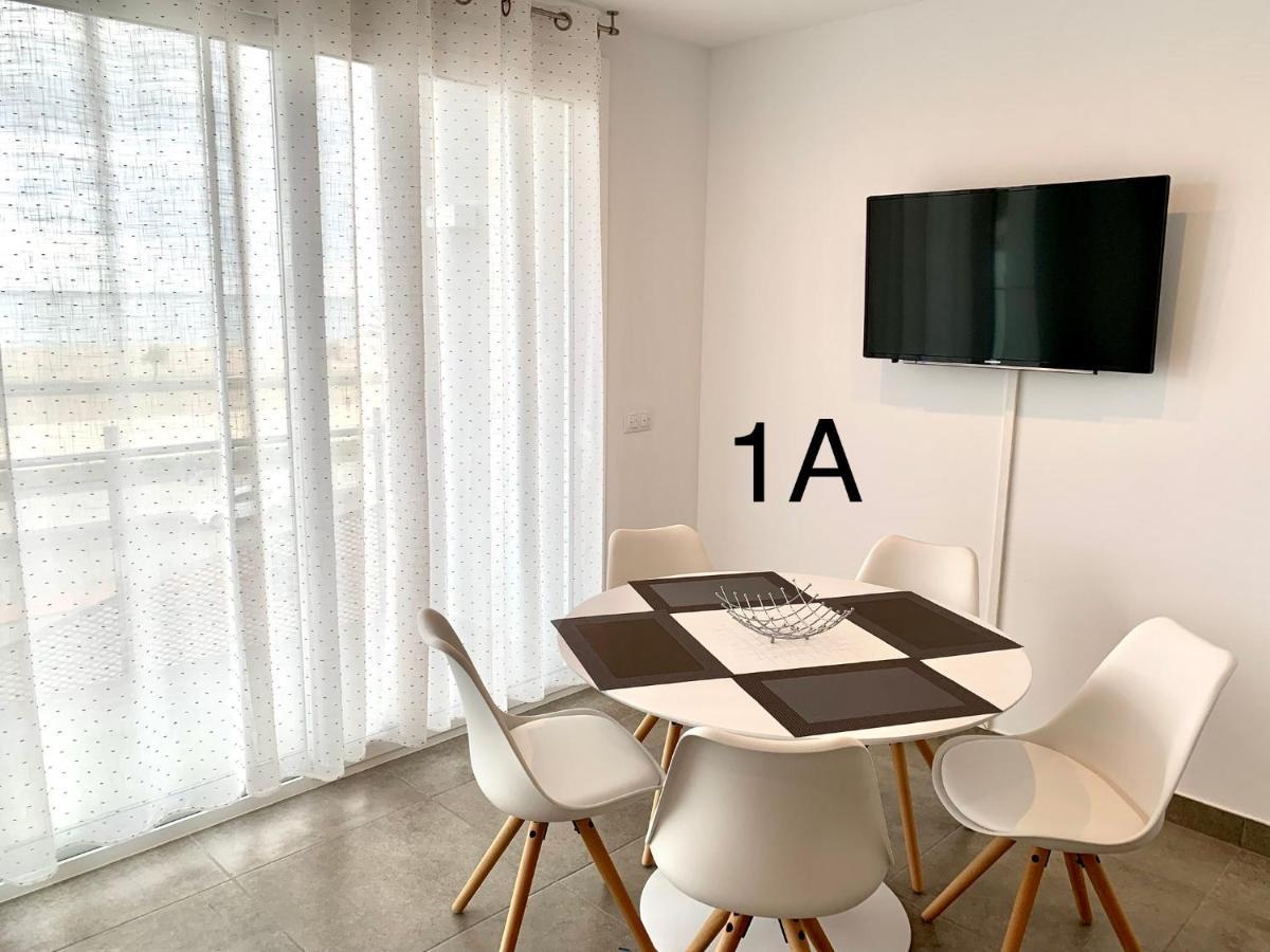 Edifici Valeria Appartement Empuriabrava Buitenkant foto