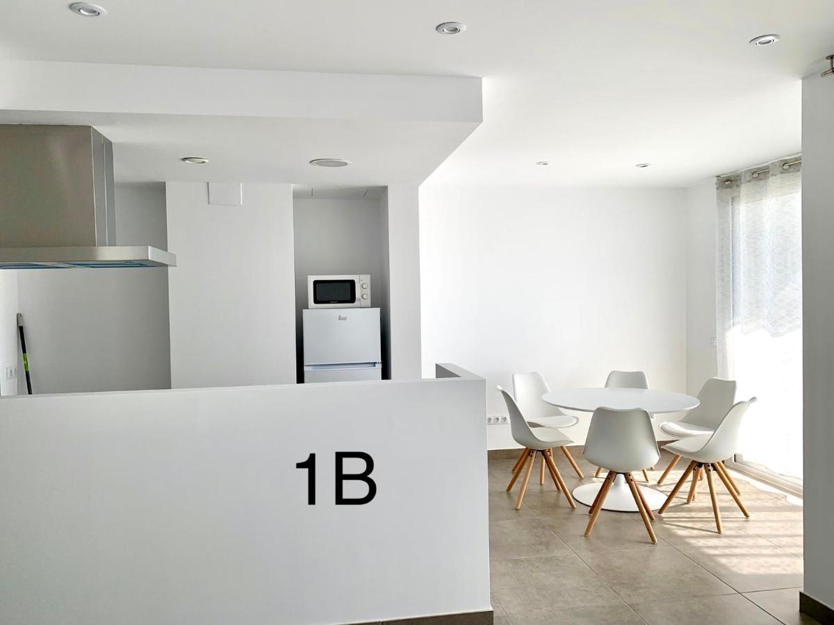 Edifici Valeria Appartement Empuriabrava Buitenkant foto