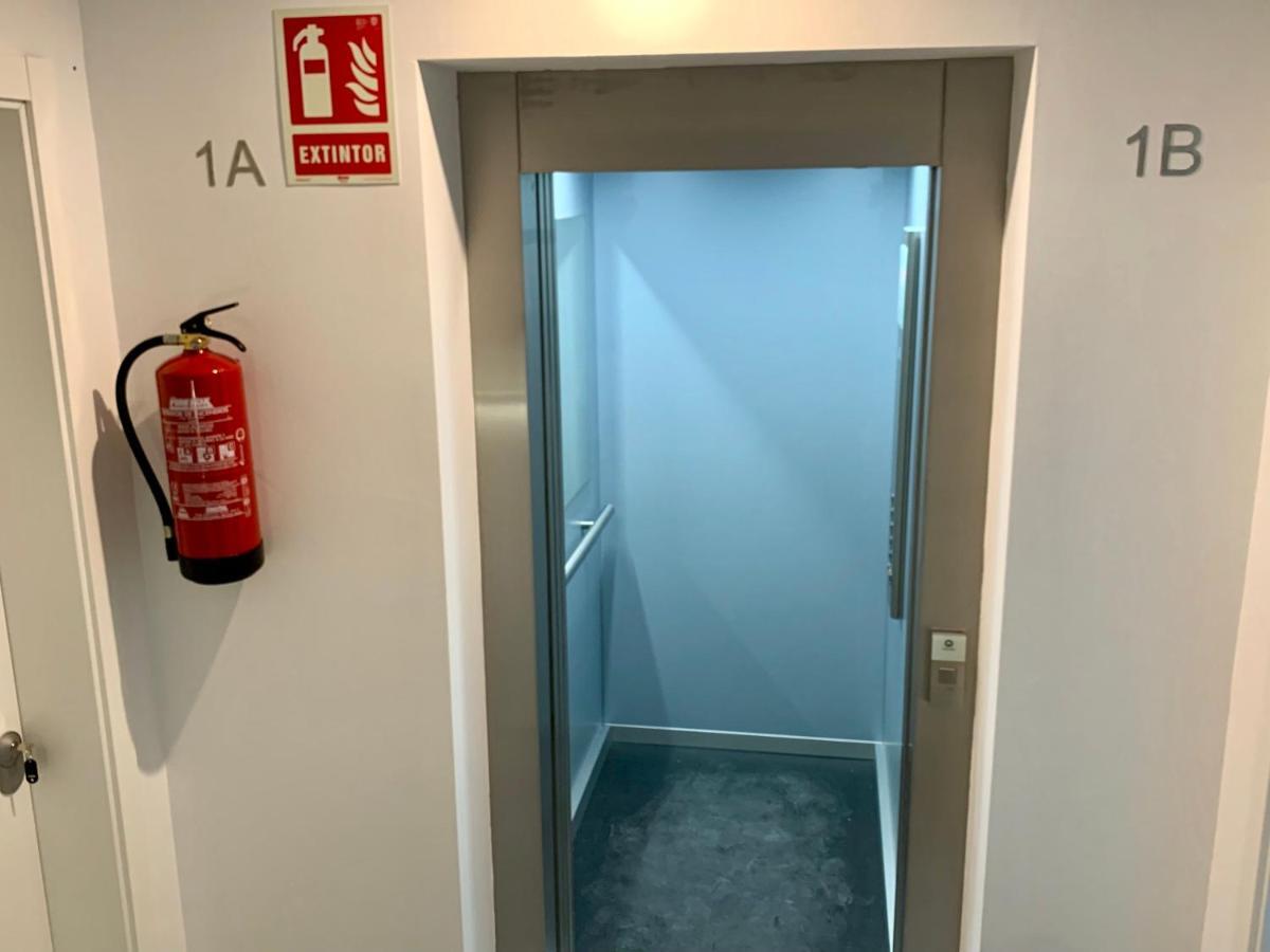 Edifici Valeria Appartement Empuriabrava Buitenkant foto